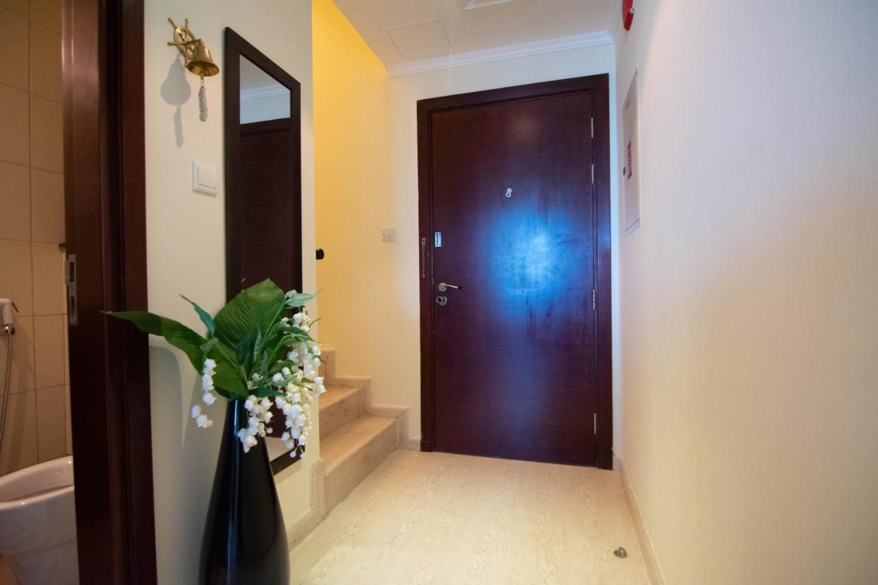 Lux Bnb I X1 Tower I Golf Course & Sea Views Dubai Esterno foto