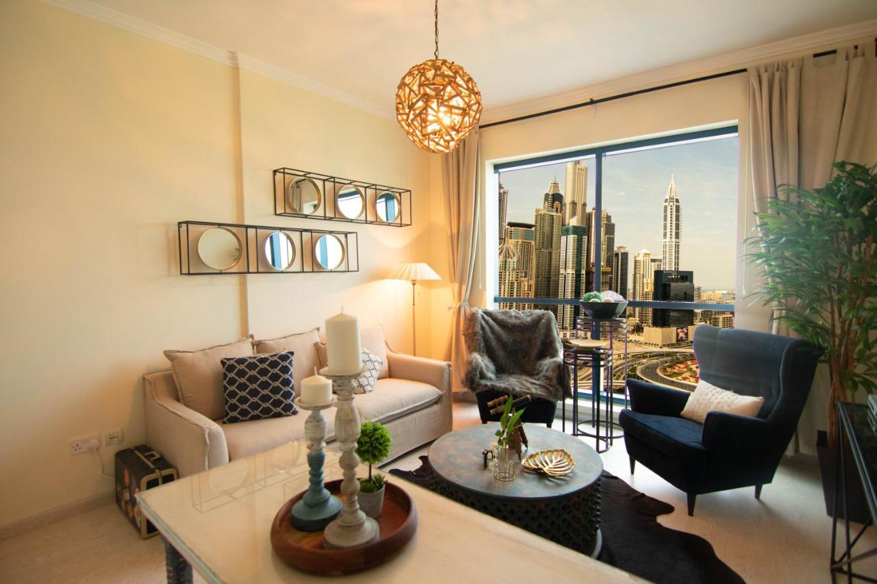 Lux Bnb I X1 Tower I Golf Course & Sea Views Dubai Esterno foto